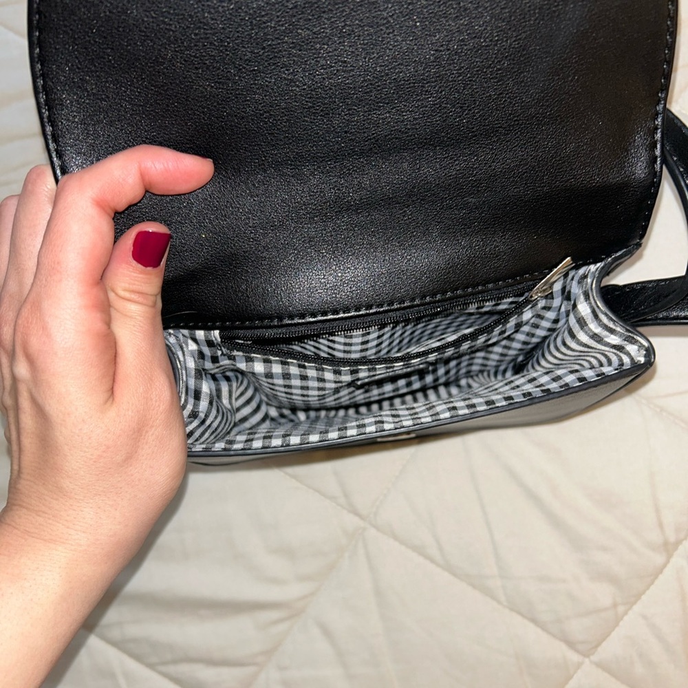 Black Satchel - Picture 5 of 6